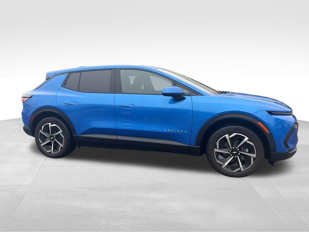 used 2025 Chevrolet Equinox EV car, priced at $24,500