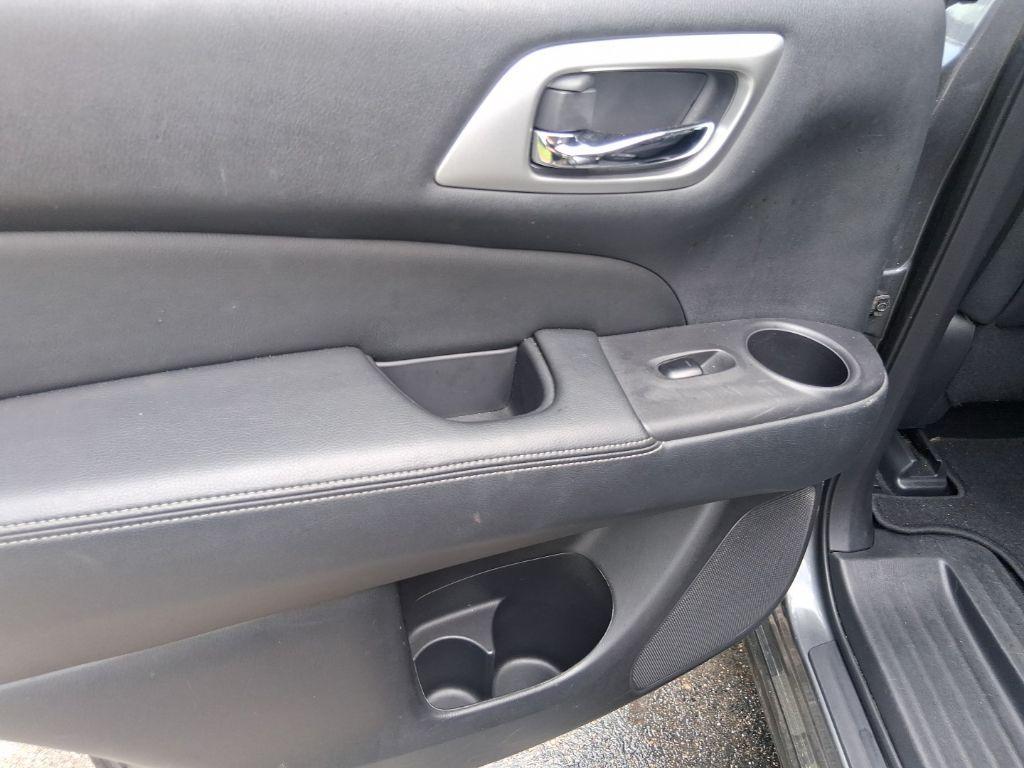 used 2019 Nissan Pathfinder car, priced at $14,099