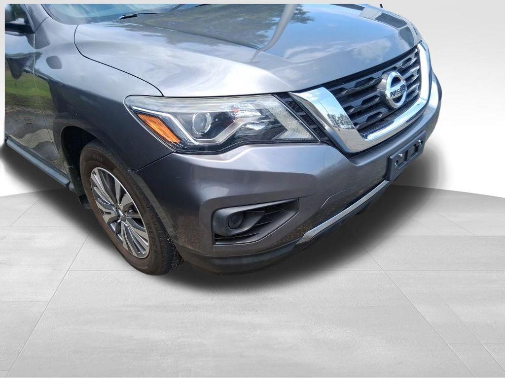 used 2019 Nissan Pathfinder car, priced at $14,099