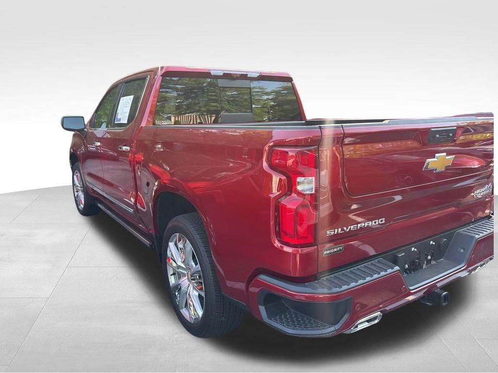 used 2025 Chevrolet Silverado 1500 car, priced at $57,904