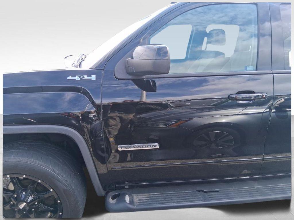 used 2019 GMC Sierra 1500 Limited car, priced at $25,500