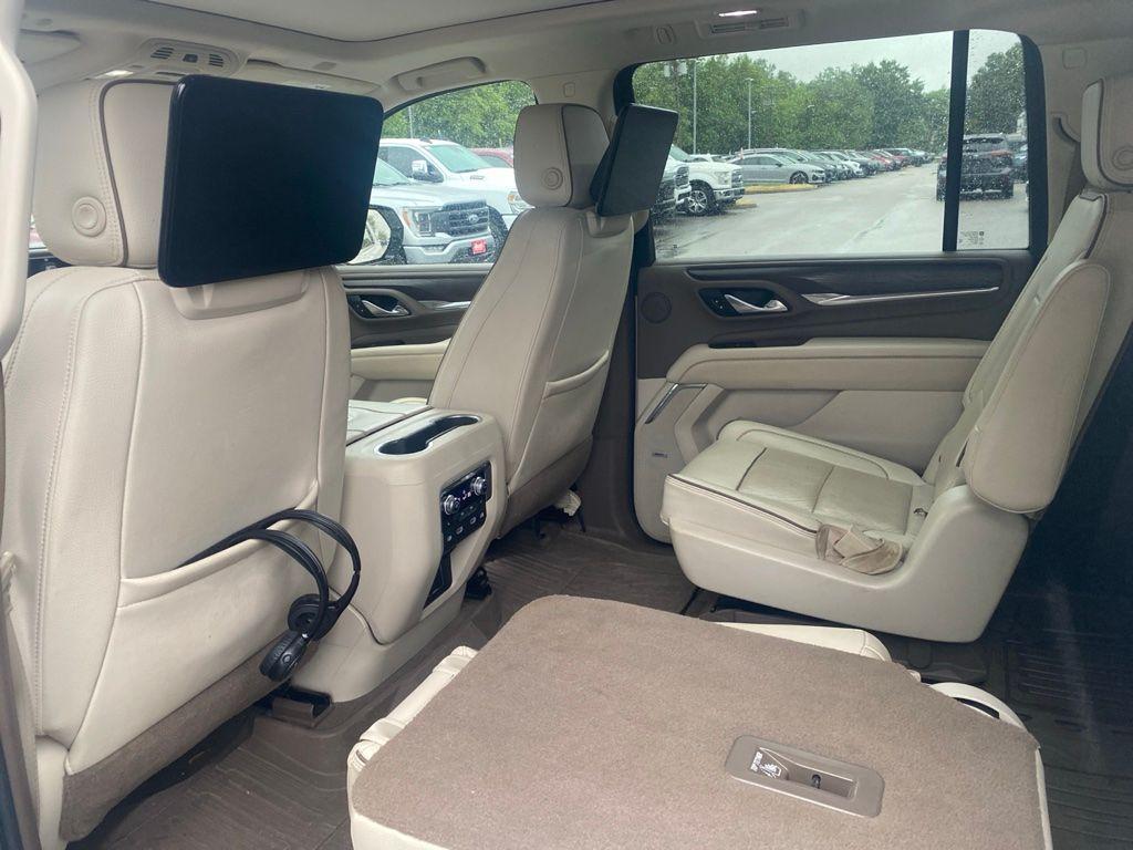 used 2021 GMC Yukon XL car, priced at $51,995