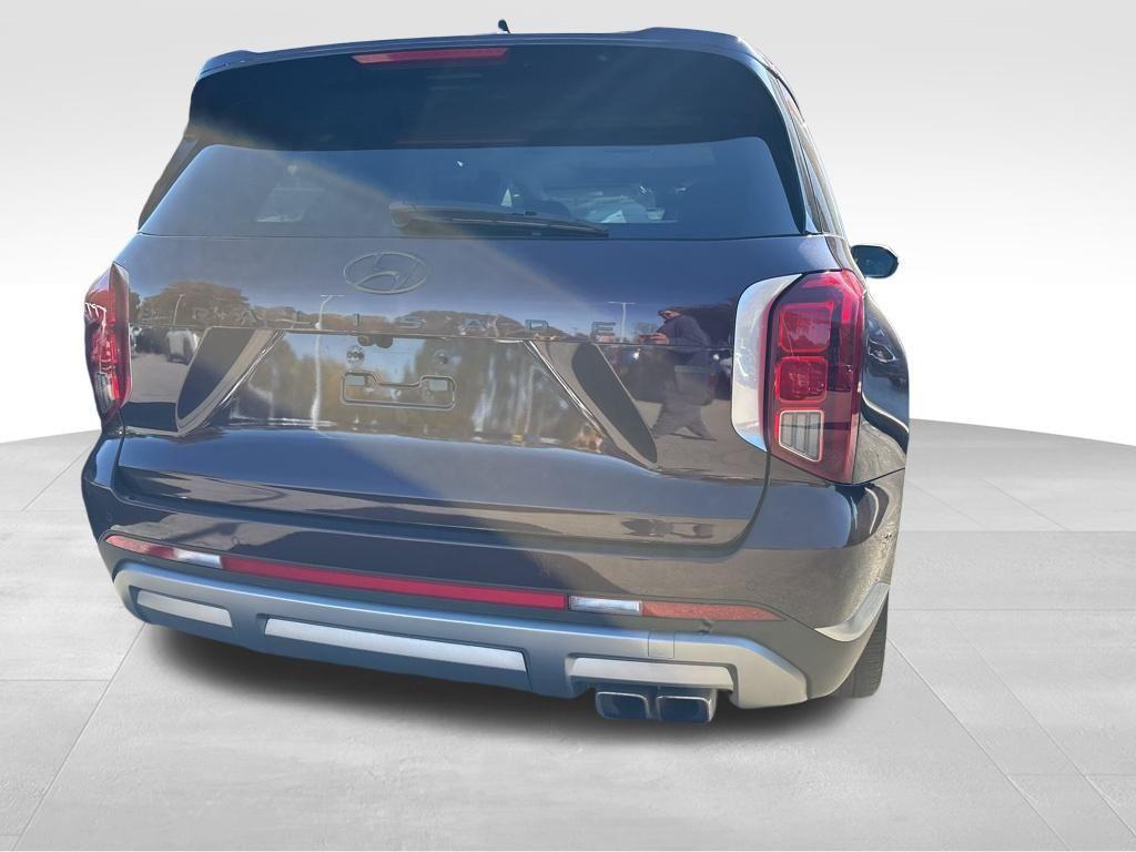 used 2024 Hyundai Palisade car, priced at $33,990