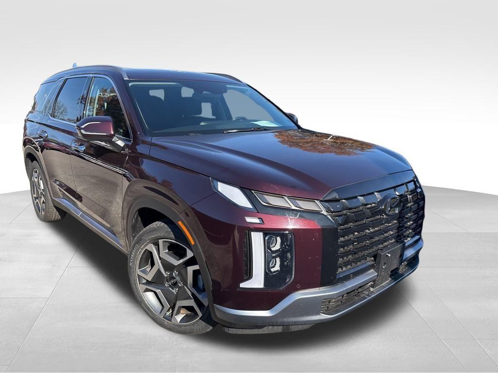 used 2024 Hyundai Palisade car, priced at $33,990
