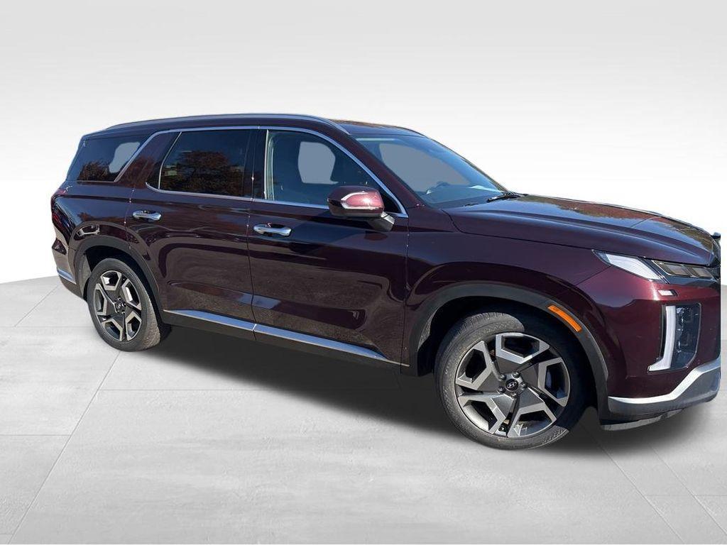 used 2024 Hyundai Palisade car, priced at $33,990