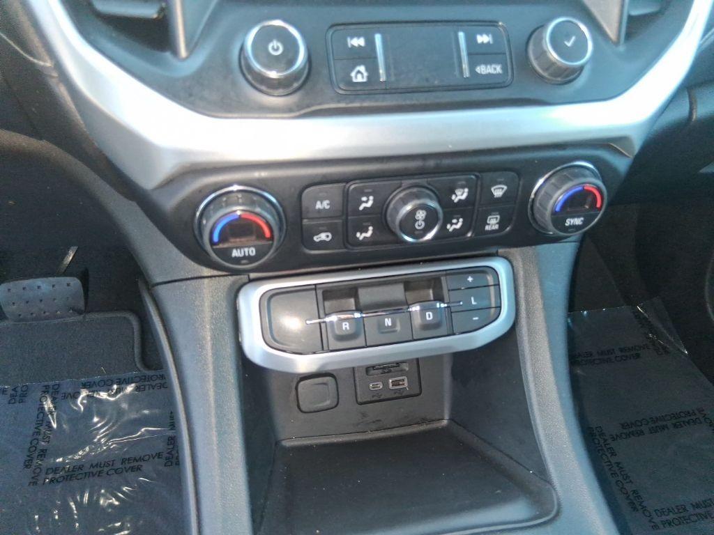 used 2022 GMC Acadia car, priced at $23,162