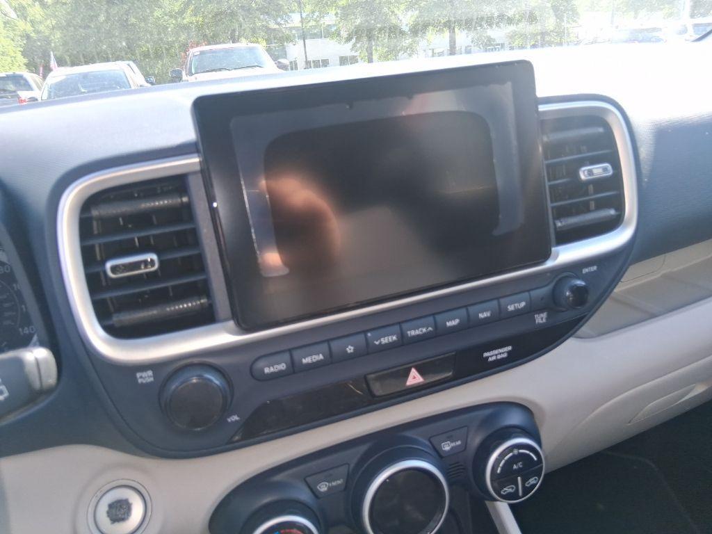 used 2020 Hyundai Venue car, priced at $13,995
