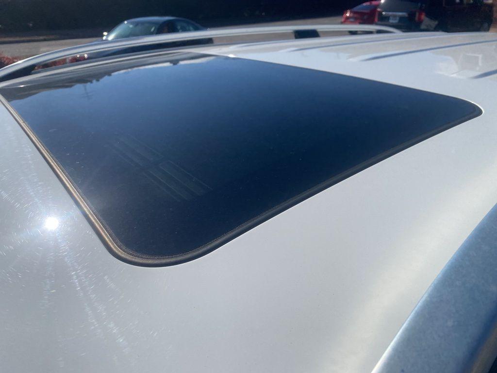 used 2015 Mercedes-Benz M-Class car, priced at $14,995