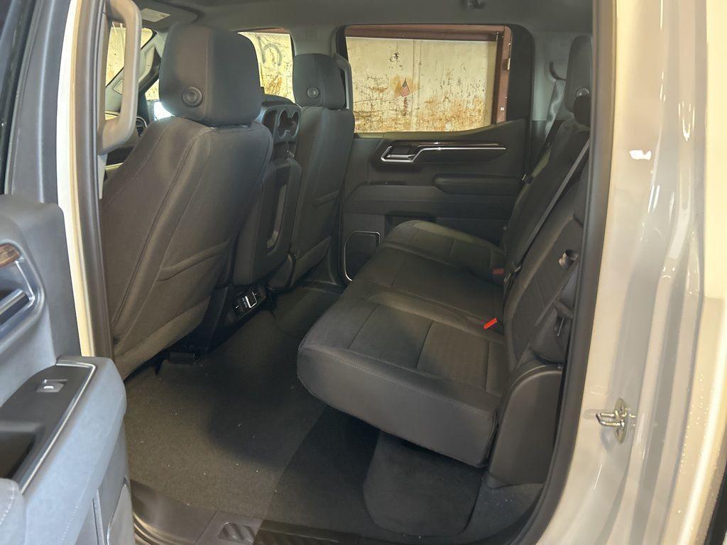 new 2026 GMC Sierra 1500 car, priced at $47,564