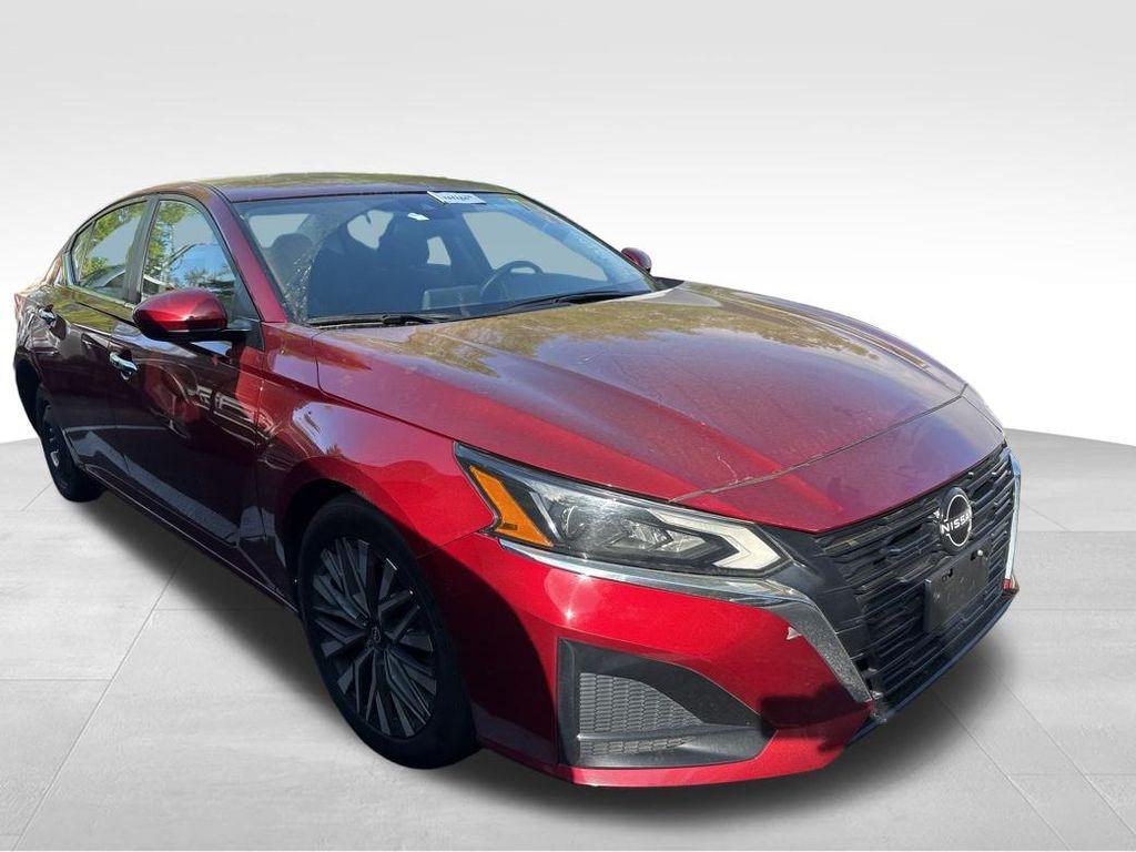 used 2023 Nissan Altima car, priced at $19,800