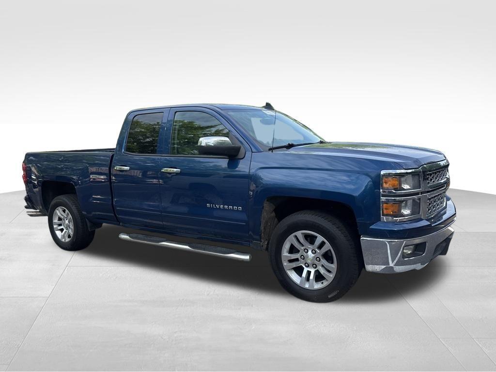 used 2015 Chevrolet Silverado 1500 car, priced at $17,999