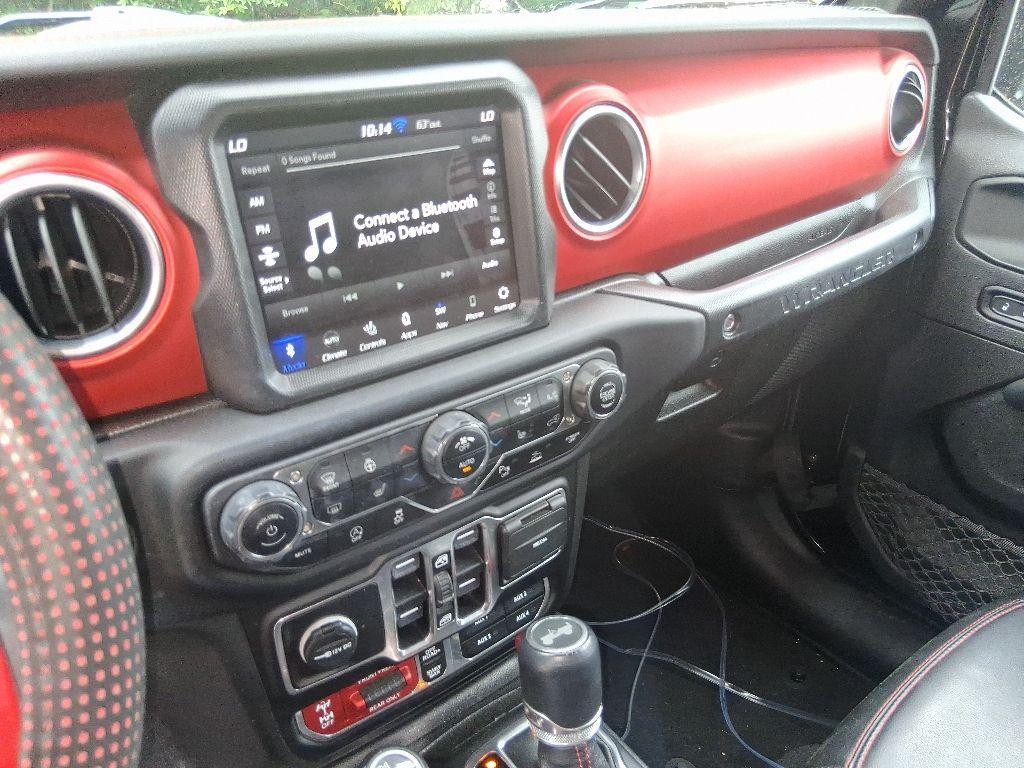 used 2021 Jeep Wrangler Unlimited car, priced at $28,500