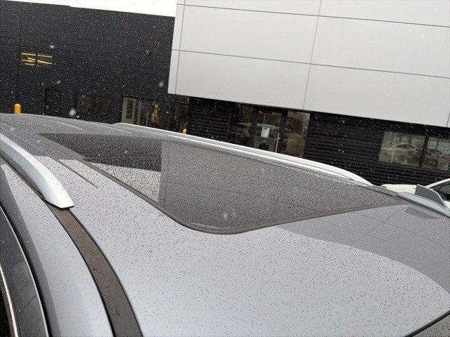 used 2021 Cadillac Escalade ESV car, priced at $57,990