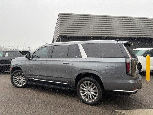 used 2021 Cadillac Escalade ESV car, priced at $57,990