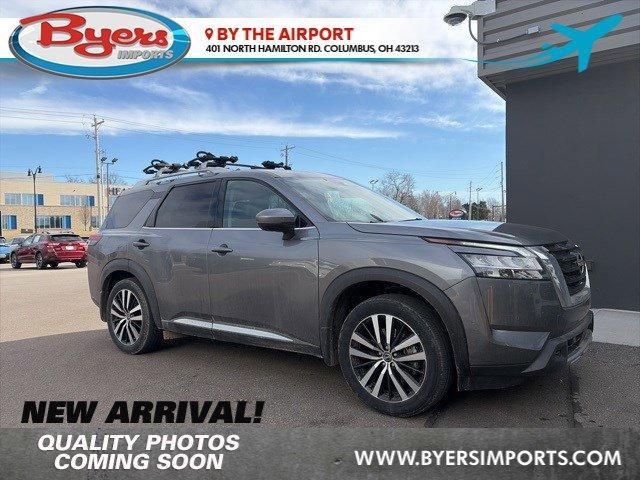 used 2024 Nissan Pathfinder car