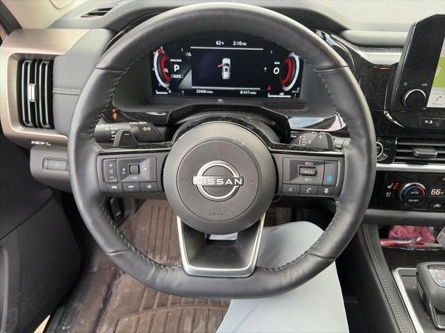 used 2024 Nissan Pathfinder car