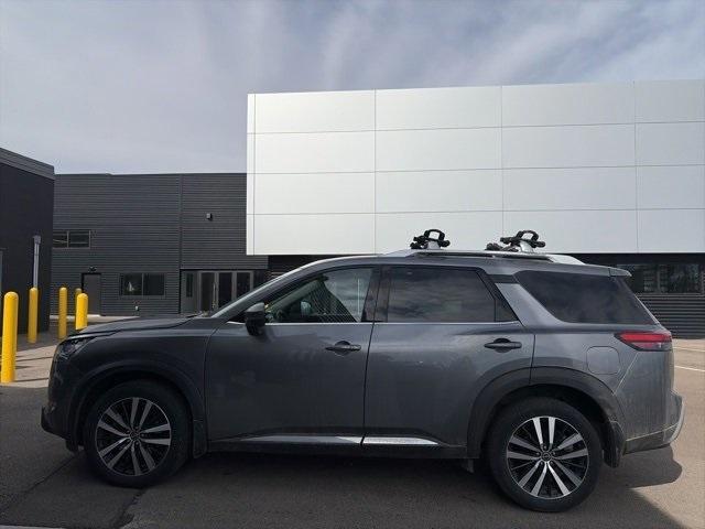 used 2024 Nissan Pathfinder car