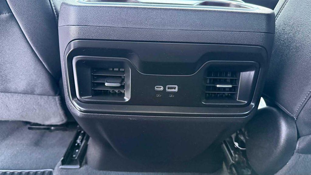 used 2022 Chevrolet Silverado 1500 car, priced at $33,800