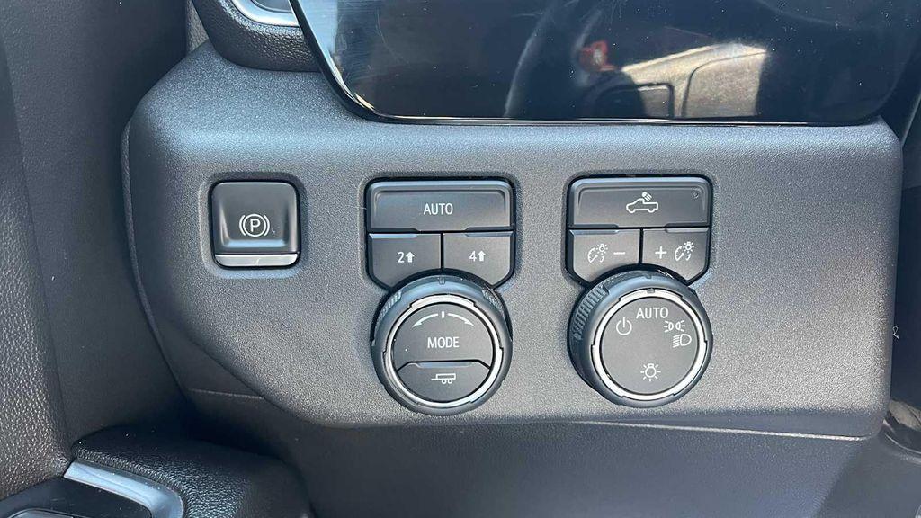 used 2023 Chevrolet Silverado 1500 car, priced at $36,988