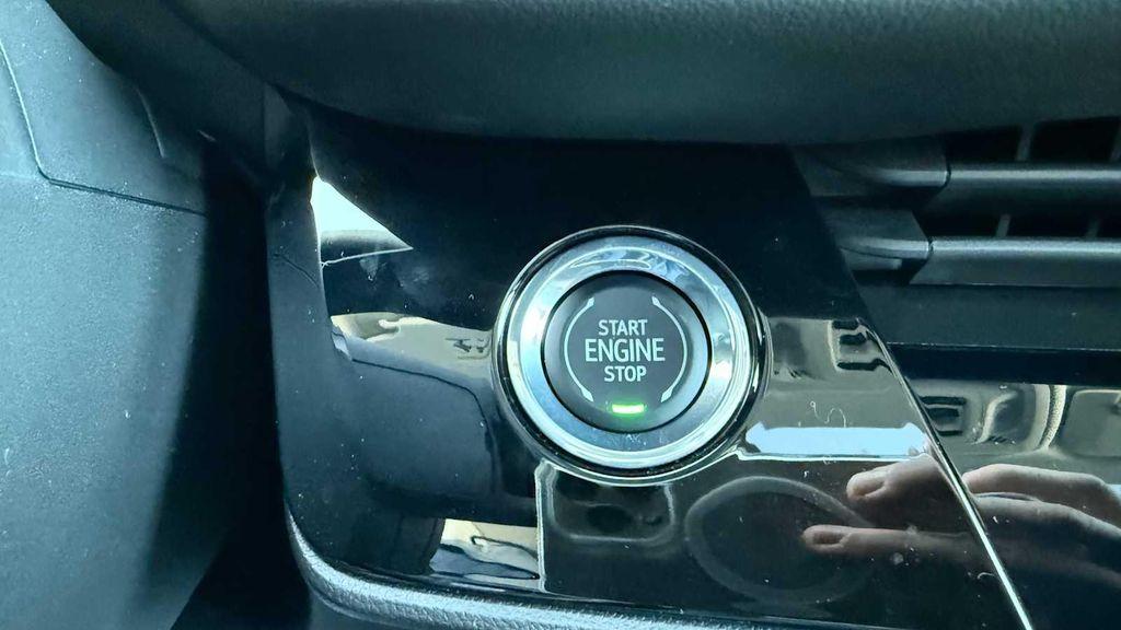 new 2026 Buick Envision car, priced at $51,461