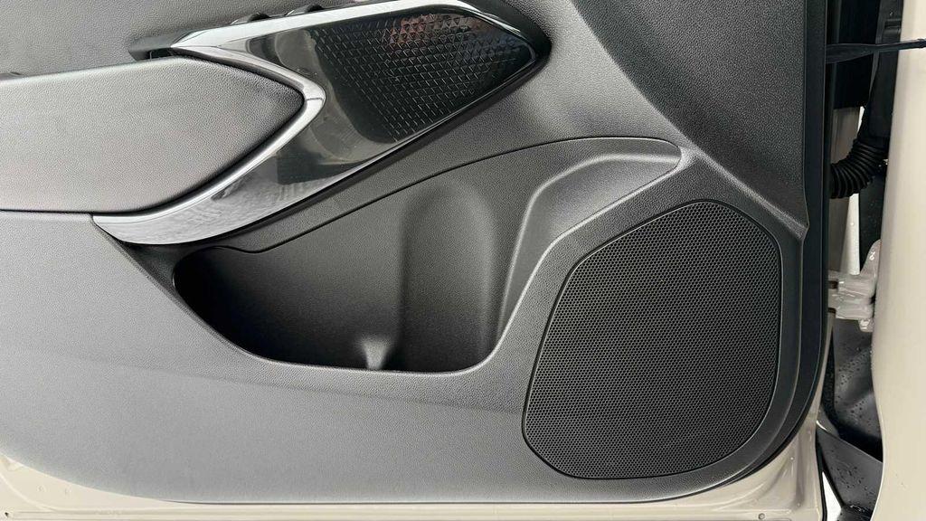 new 2026 Chevrolet Trax car, priced at $28,088