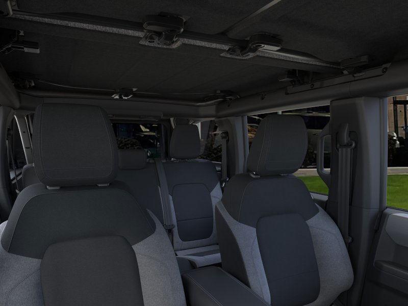 new 2025 Ford Bronco car, priced at $40,925