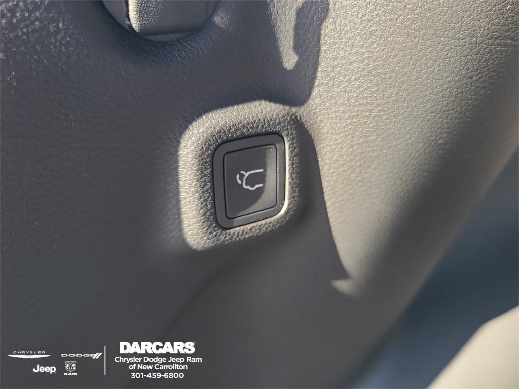 new 2026 Jeep Compass car, priced at $32,400