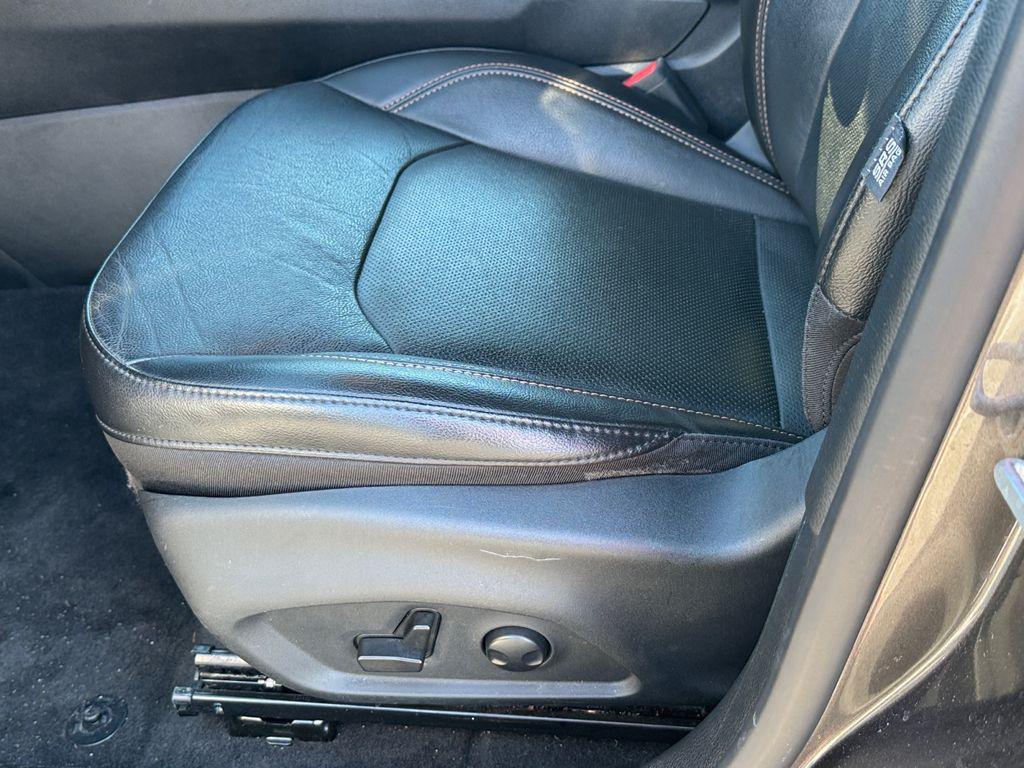 used 2023 Jeep Compass car, priced at $20,195