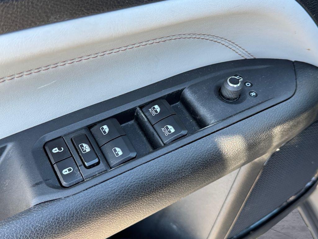 used 2023 Jeep Compass car, priced at $20,195