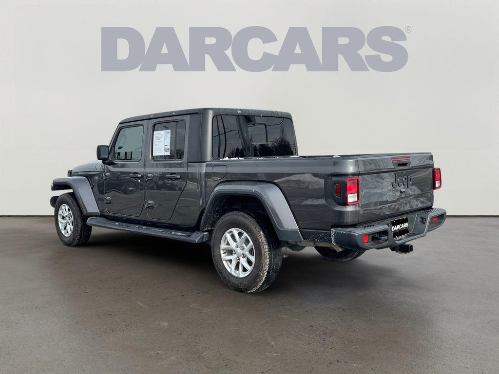 used 2023 Jeep Gladiator car, priced at $30,483