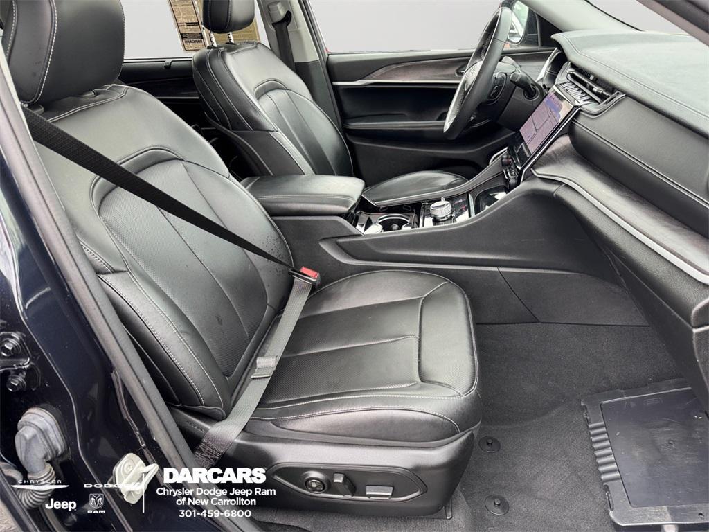 used 2023 Jeep Grand Cherokee L car, priced at $30,995