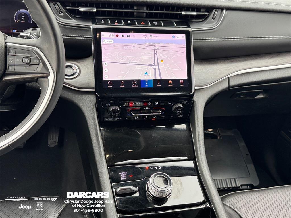 used 2023 Jeep Grand Cherokee L car, priced at $30,995