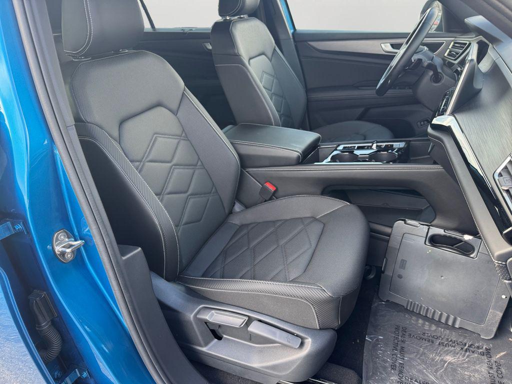 used 2024 Volkswagen Atlas Cross Sport car, priced at $32,495