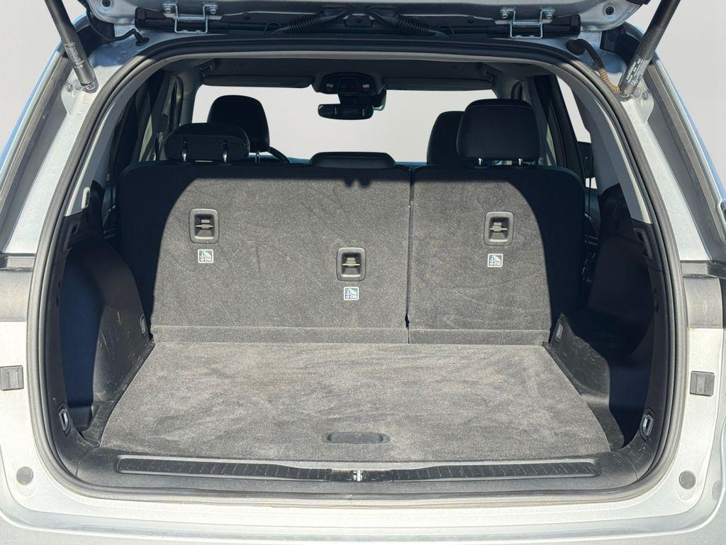 used 2022 Jeep Grand Cherokee car, priced at $27,500