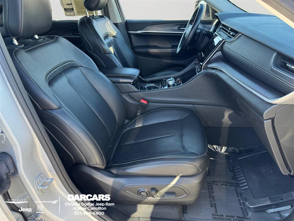 used 2022 Jeep Grand Cherokee car, priced at $26,995