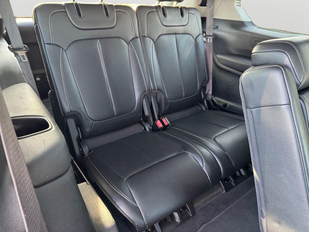 used 2022 Jeep Grand Cherokee L car, priced at $28,000