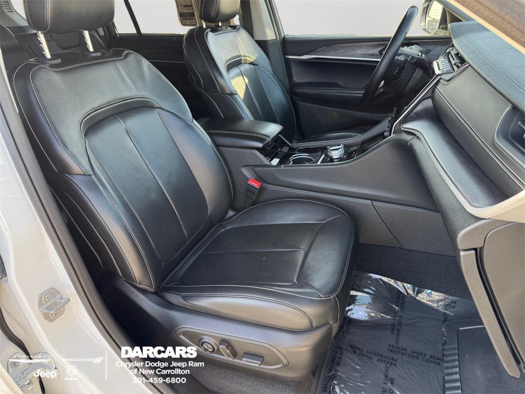 used 2022 Jeep Grand Cherokee L car, priced at $26,595