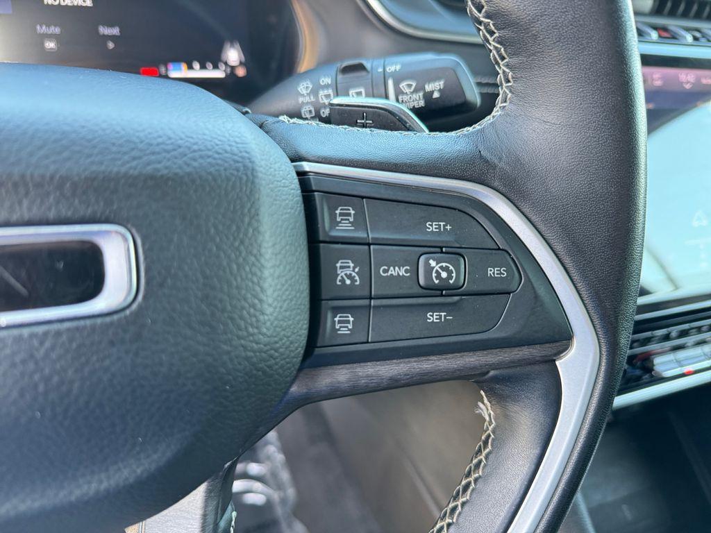 used 2022 Jeep Grand Cherokee L car, priced at $28,000