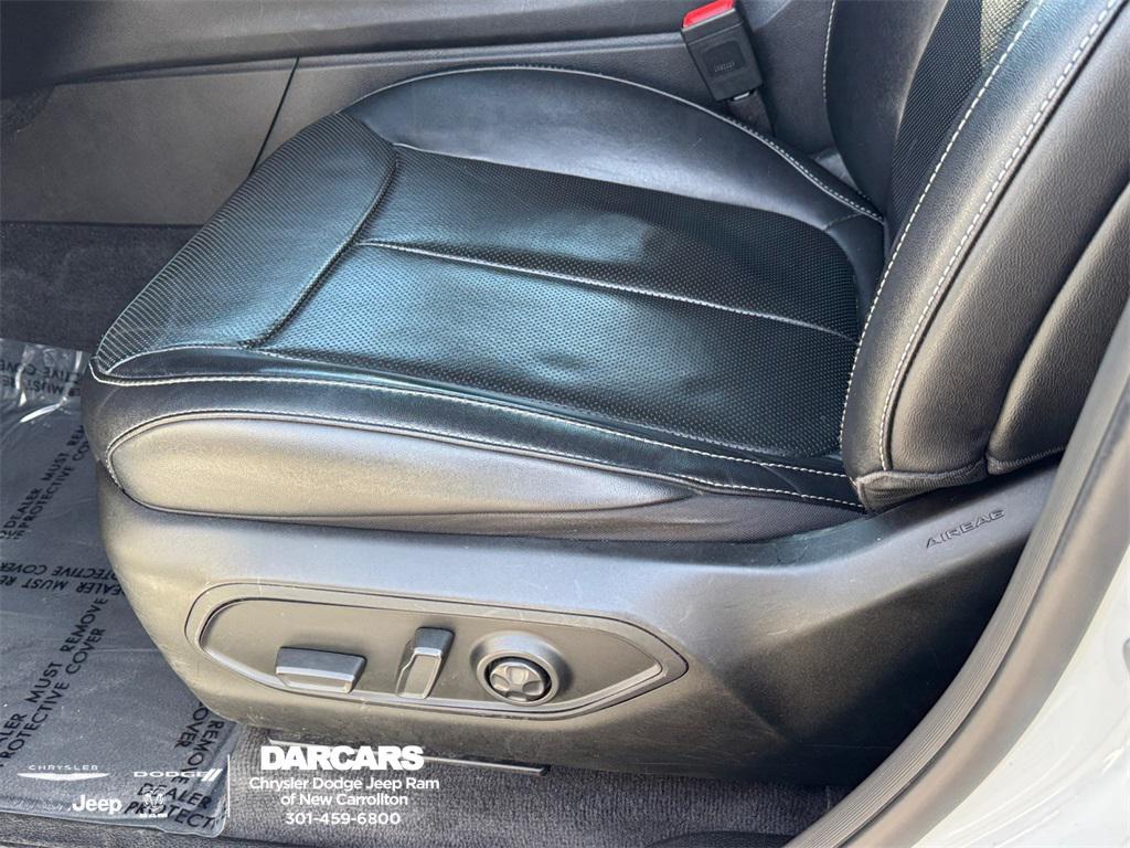 used 2022 Jeep Grand Cherokee L car, priced at $26,595