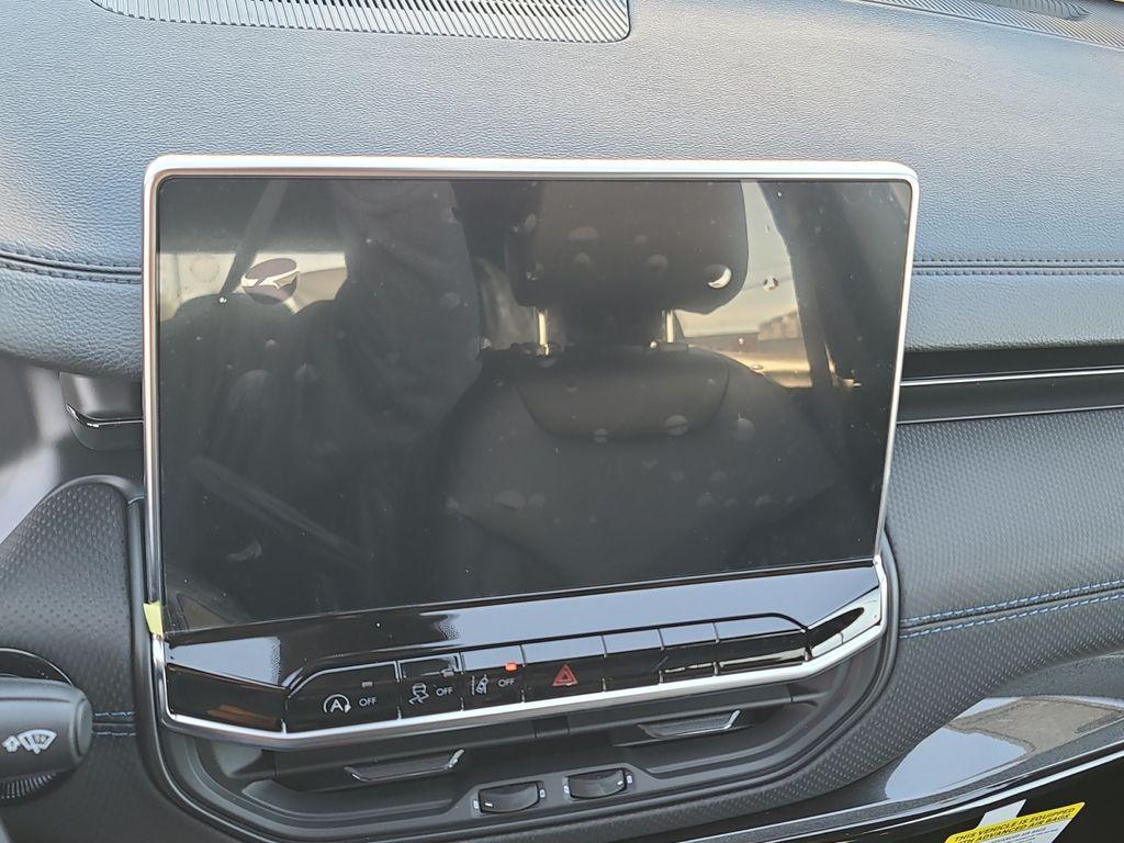 new 2026 Jeep Compass car, priced at $29,000