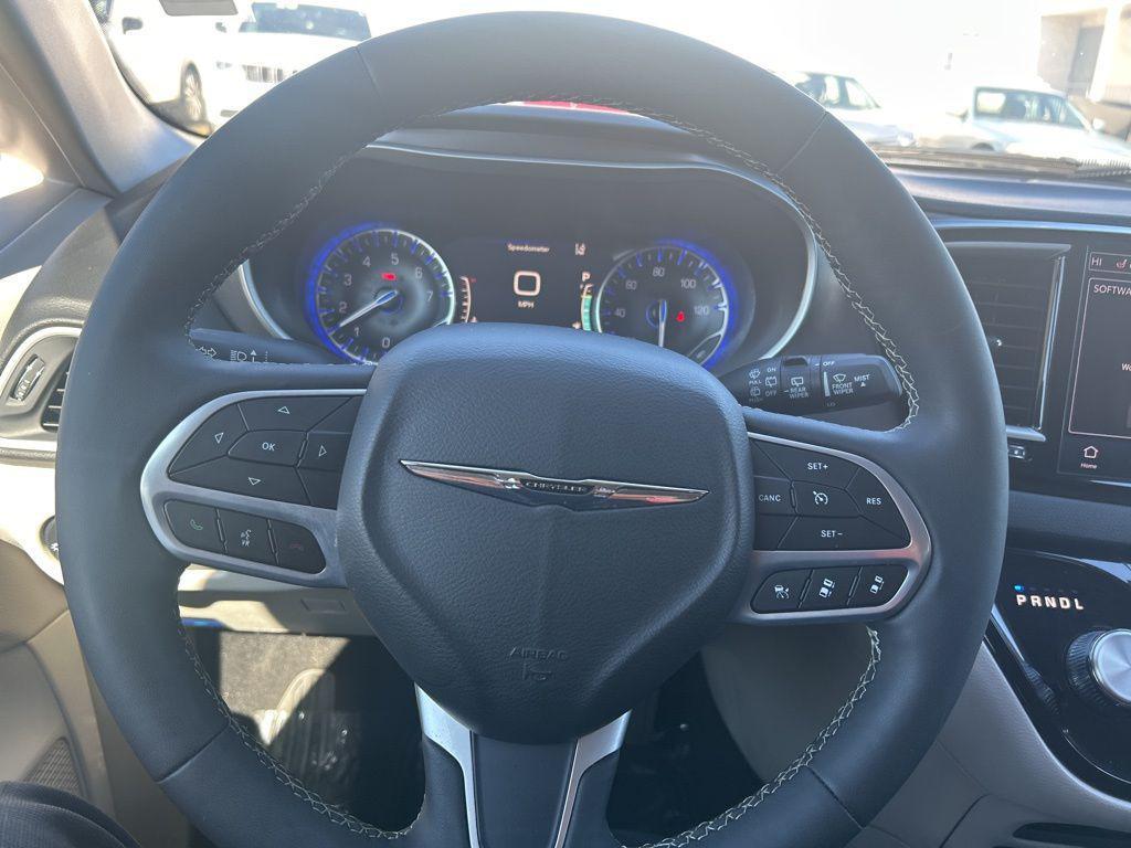 used 2024 Chrysler Pacifica car, priced at $28,495