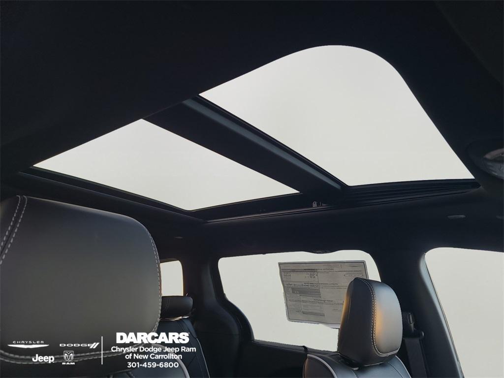 new 2026 Chrysler Pacifica car, priced at $50,000