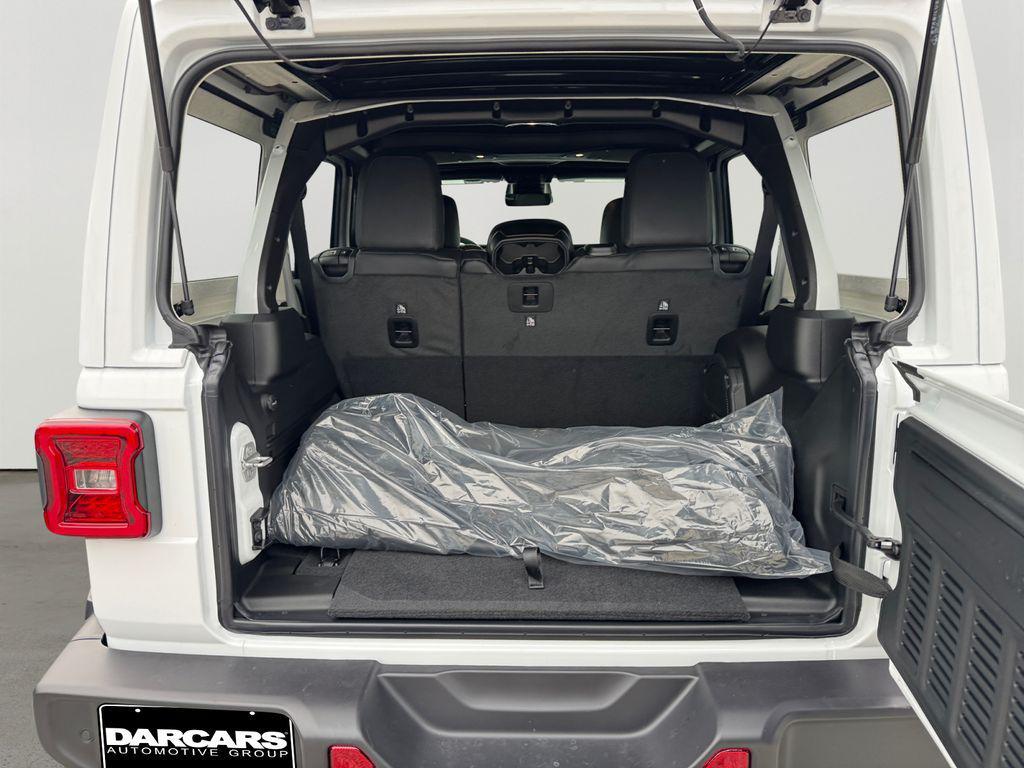 new 2026 Jeep Wrangler car, priced at $53,424