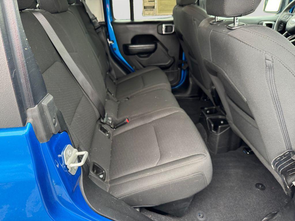 used 2023 Jeep Gladiator car, priced at $27,800