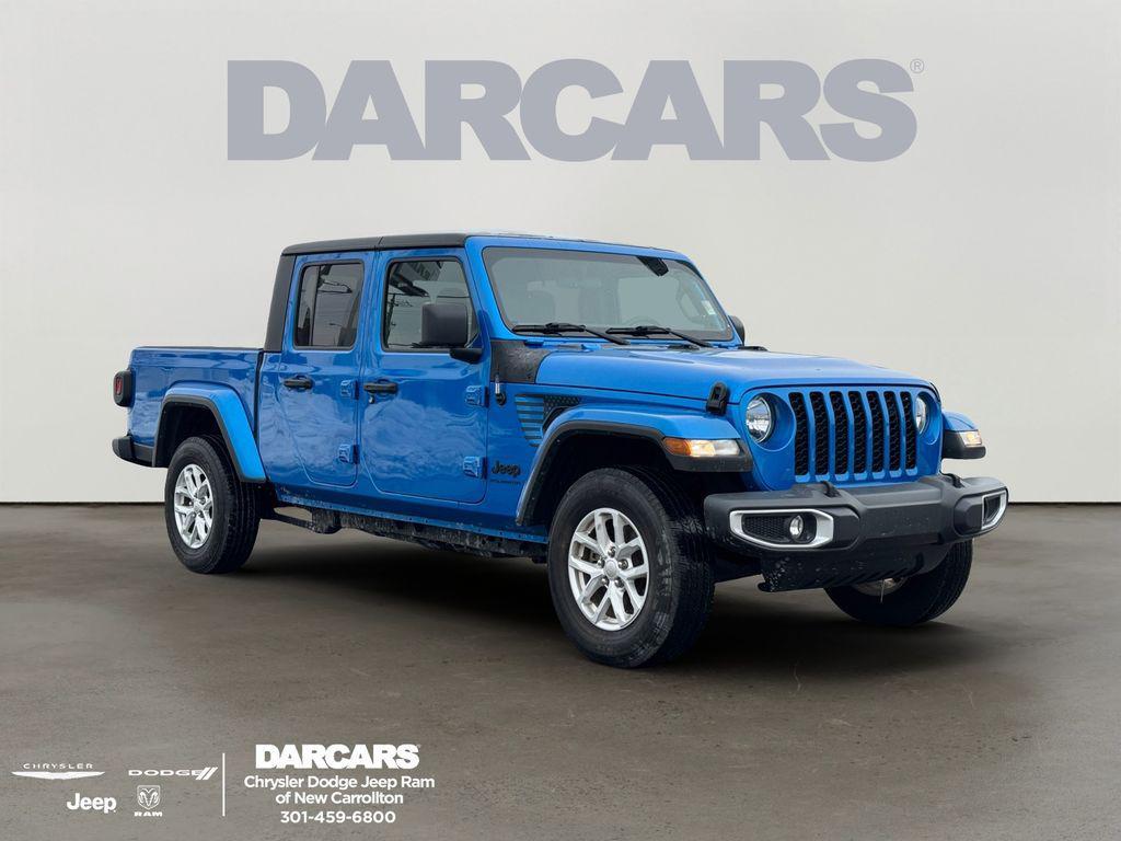 used 2023 Jeep Gladiator car, priced at $27,800