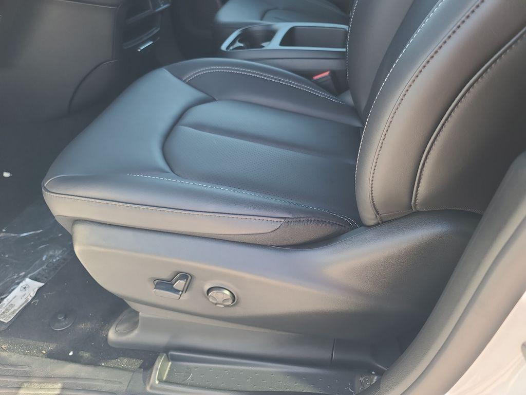 new 2026 Chrysler Pacifica car, priced at $38,900