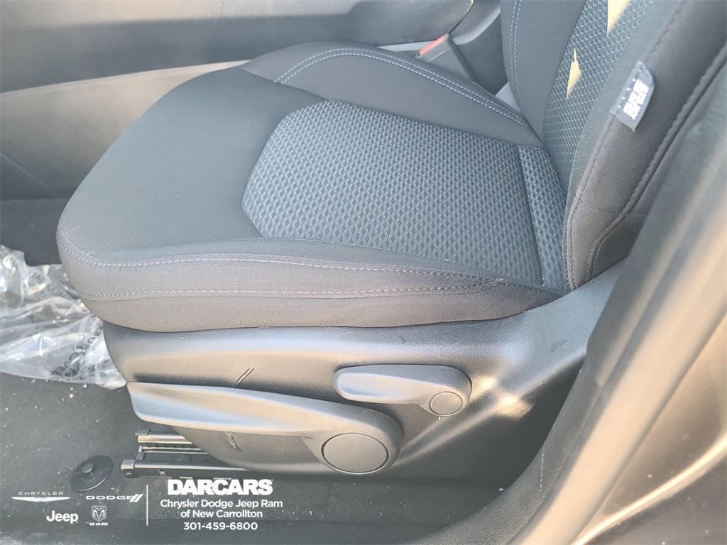 used 2023 Jeep Compass car, priced at $20,200