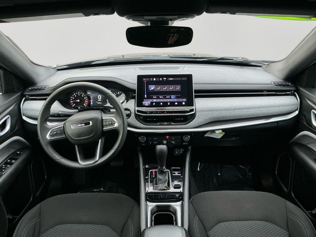 used 2023 Jeep Compass car, priced at $21,406