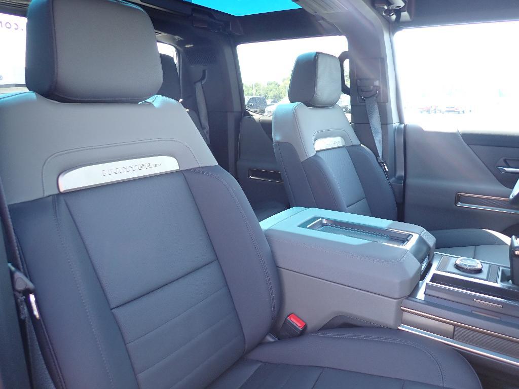 new 2025 GMC HUMMER EV Pickup car, priced at $109,480