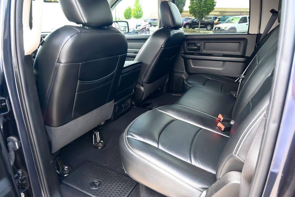 used 2019 Ram 1500 Classic car, priced at $28,543
